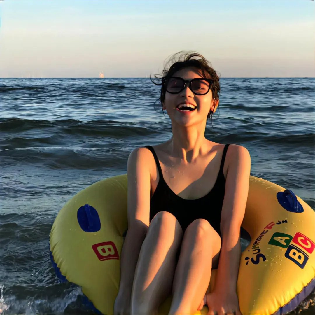 他与爱神同时降临